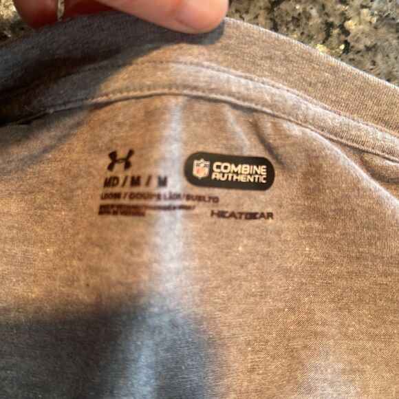 Under Armour Green Bay packers t-shirt M (6015B) - Picture 7 of 7